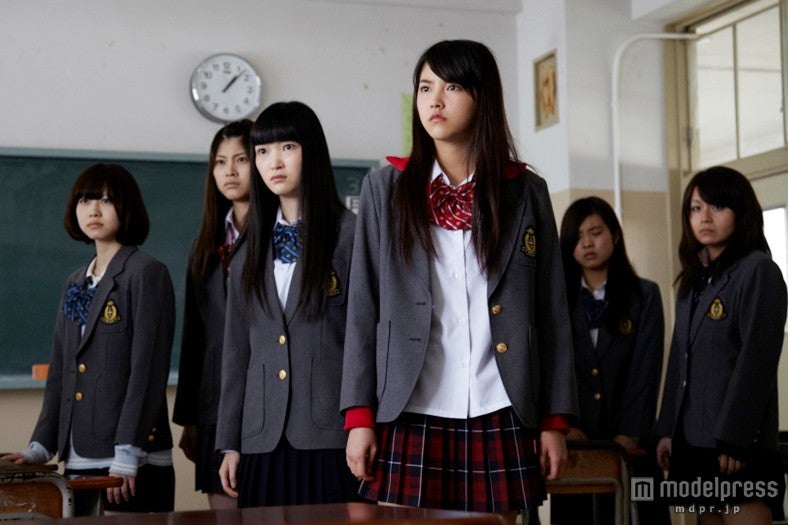 今夏7月より公開決定「生贄のジレンマ」場面カットより（C） 2013土橋真二郎、アスキー・メディアワークス／ジェネオン・ユニバーサル・エンターテイメント