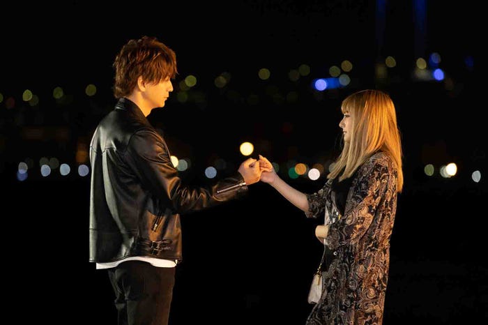 三浦翔平、安斉かれん(C)テレビ朝日/AbemaTV,Inc.