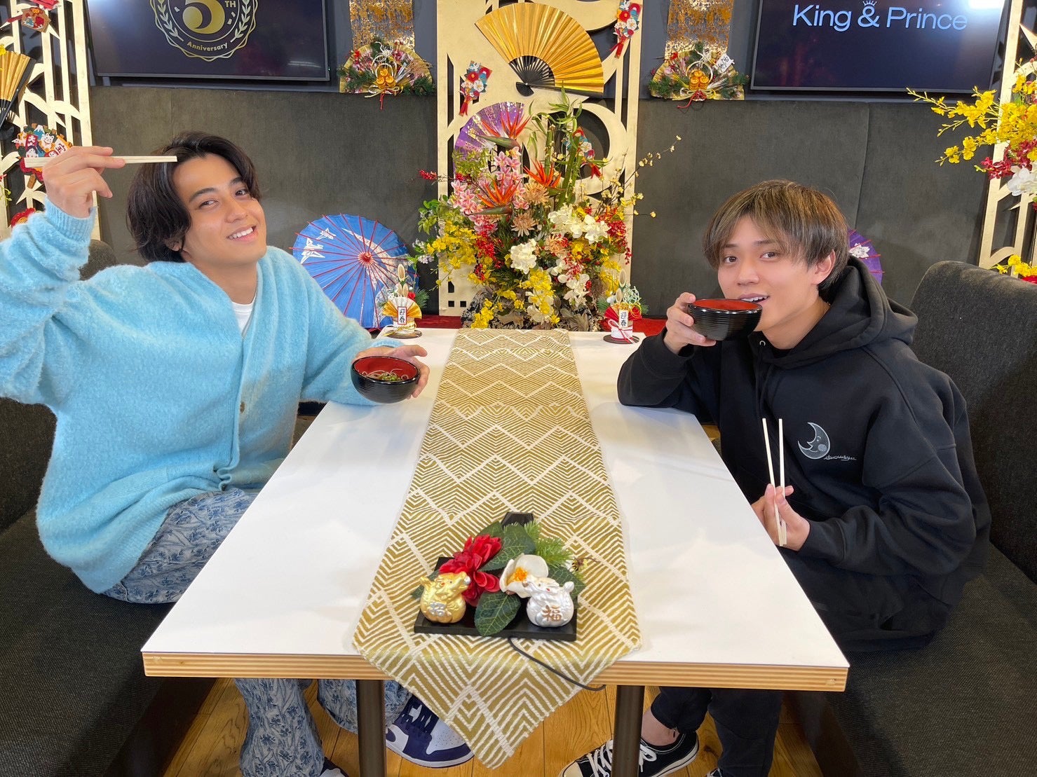 WEST.・キンプリ・SixTONES・Travis Japan…大晦日を盛り上げた生配信に反響続々「幸せな1日をありがとう」