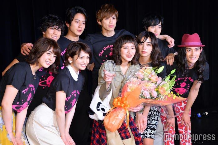 (前列左から)柳ゆり菜、岡本玲、原乙梨さん、池田エライザ、栗原類(後列左から)佐野岳、山本裕典、溝端淳平、上遠野太洸(C)モデルプレス