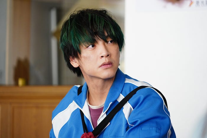 キム・ジェヒョン/「君と世界が終わる日に」より(C)NTV/HJホールディングス