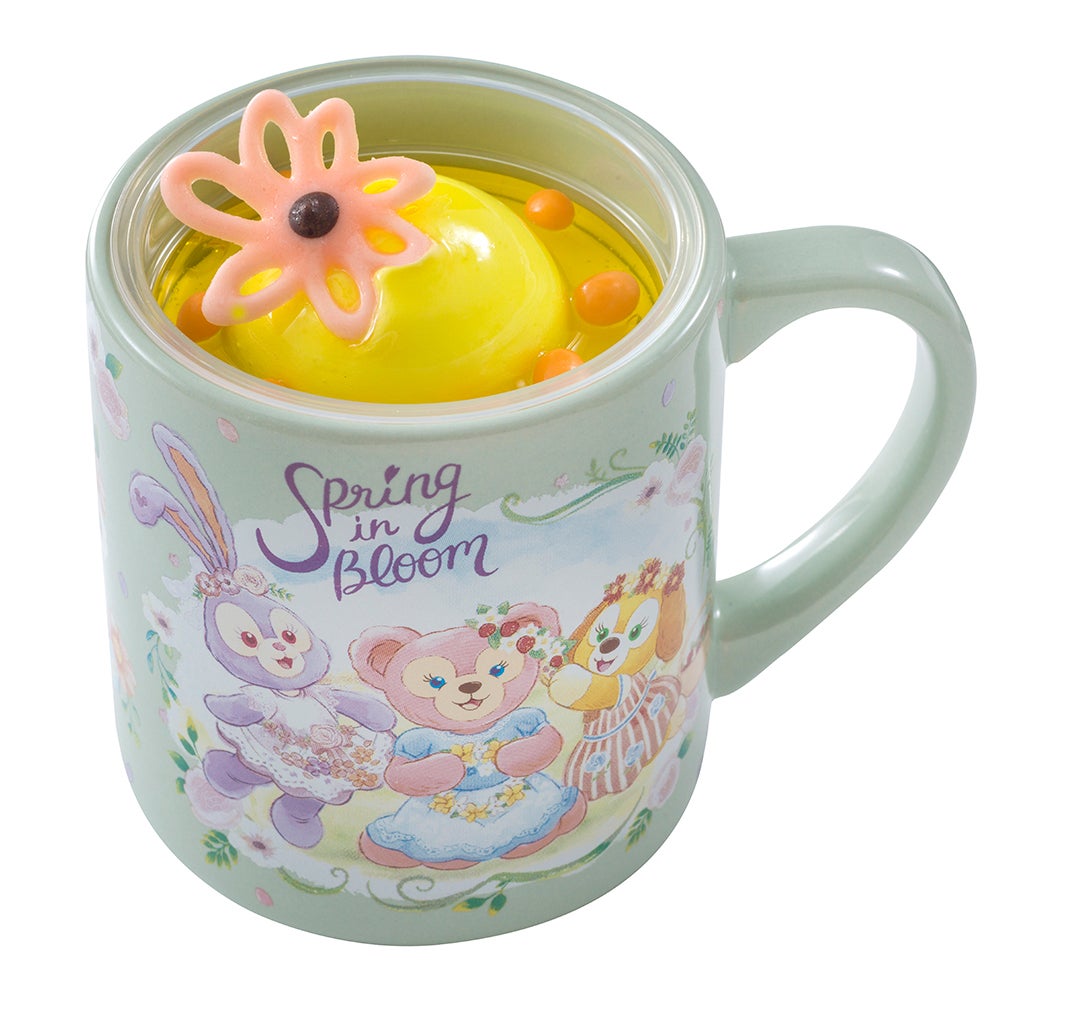 ヨーグルト＆マンゴームース、スーベニアカップ付き（¥900）（C）Disney