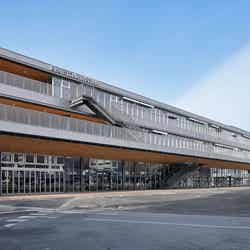 西日本最大級のライブラリー&カフェ誕生 スタバやフルーツパーラー出店/画像提供:カルチュア・コンビニエンス・クラブ株式会社