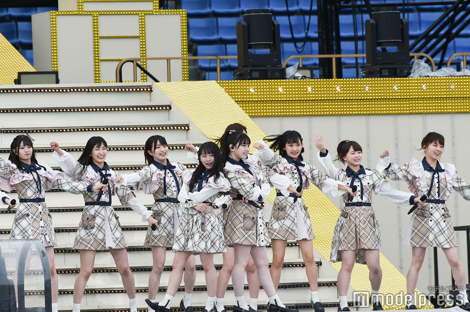 チーム8 （C）モデルプレス