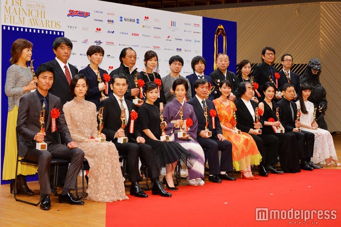 表彰式の様子 (C)モデルプレス