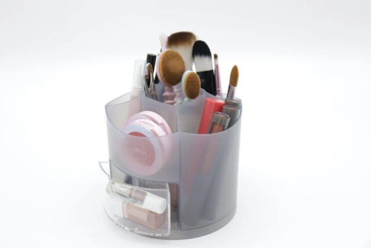 ダイソー　ペンホルダー（回転式、ブラック、丸形）　使用例