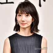 波瑠 嵐 大野智との ベッドシーン で寝ていた 世界一難しい恋 秘話にファン歓喜 モデルプレス 波瑠 嵐 大野智との ベッドシーン で寝ていた 世界一難しい恋 秘話にファン歓喜 モデルプレス