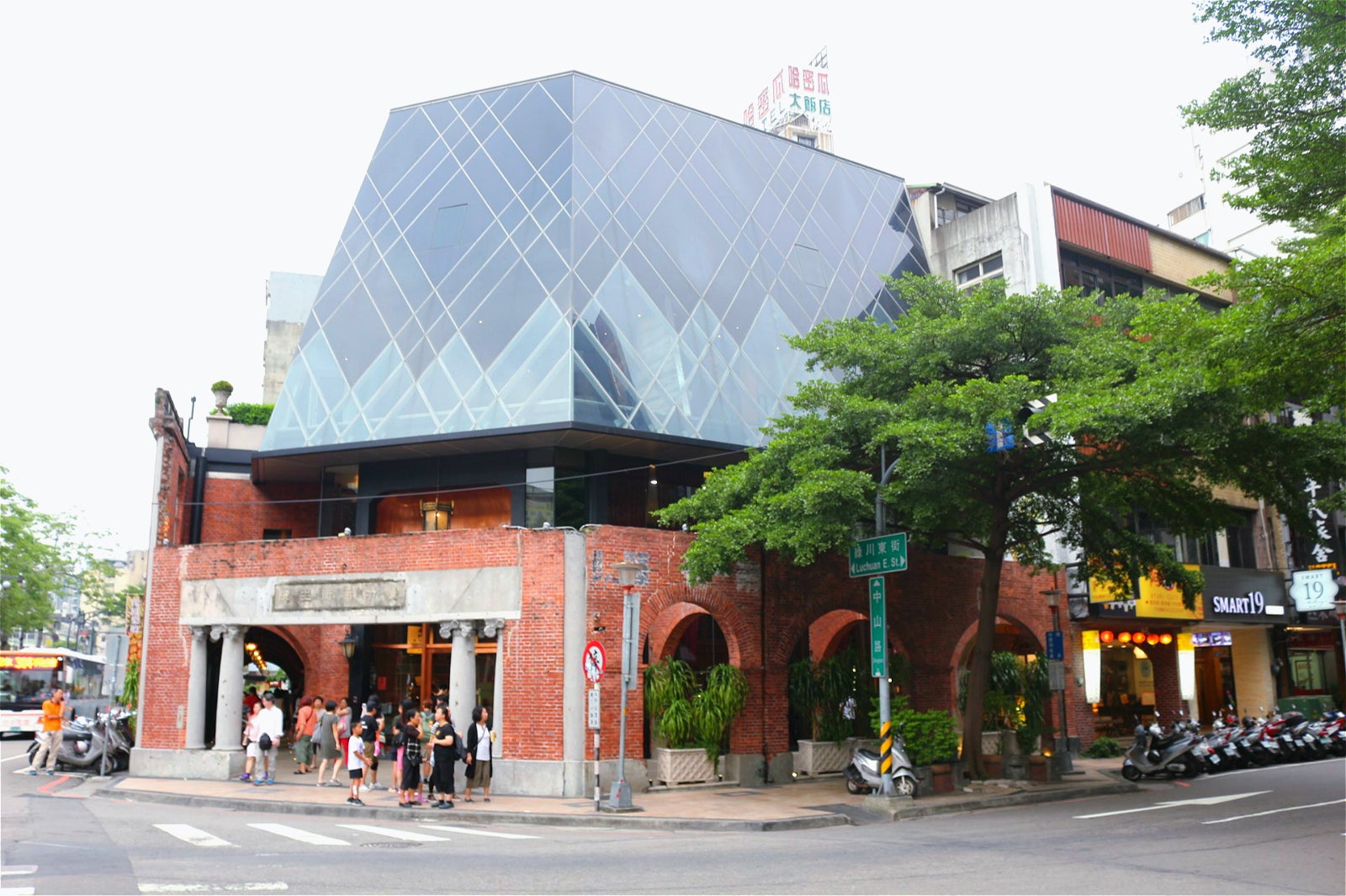 宮原眼科／画像提供：所属事務所