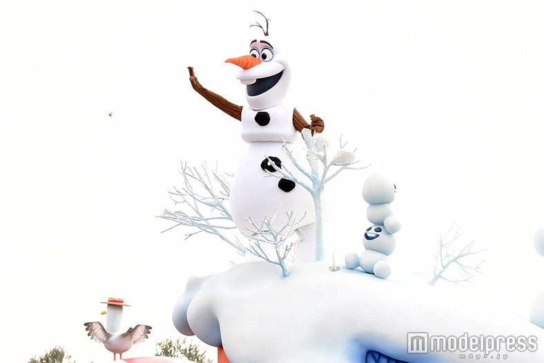 オラフ／「フローズンファンタジーパレード」（C）モデルプレス