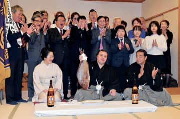 大相撲 安青錦は「よく21歳でこんなストイックな生き方が」女将の杉野森絵莉さんが明かす「生活と仕事が完全に一体」NHK出演で