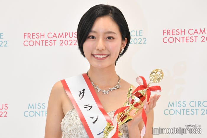 「MISS CIRCLE CONTEST 2022」でグランプリを獲得した井手美希さん(C)モデルプレス