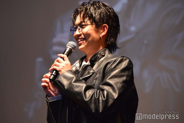 綱啓永(C)モデルプレス