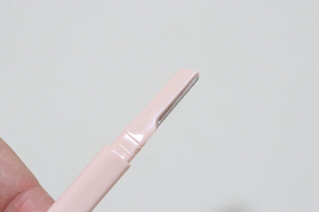 セリア　かみそり