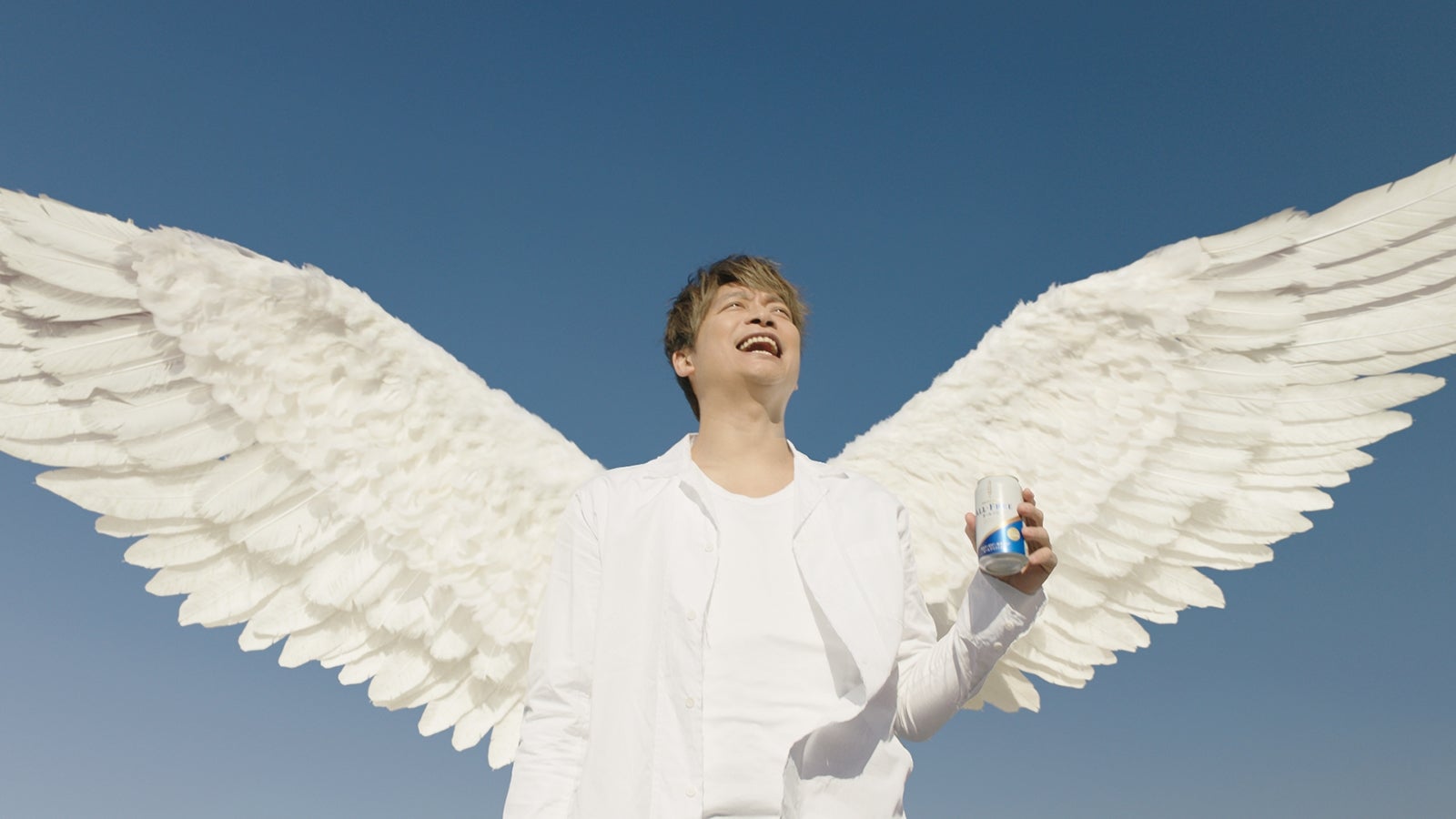 新テレビCM『生きてるっ！』篇より（提供写真）