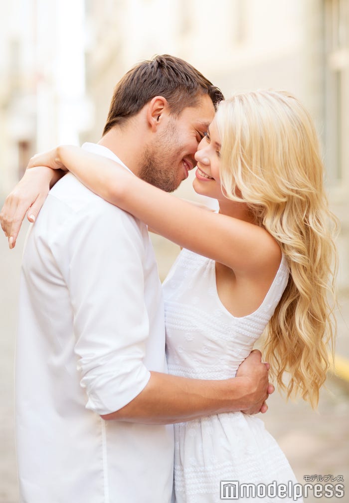 ドキドキするキスを(Photo by Syda Productions/Fotolia)