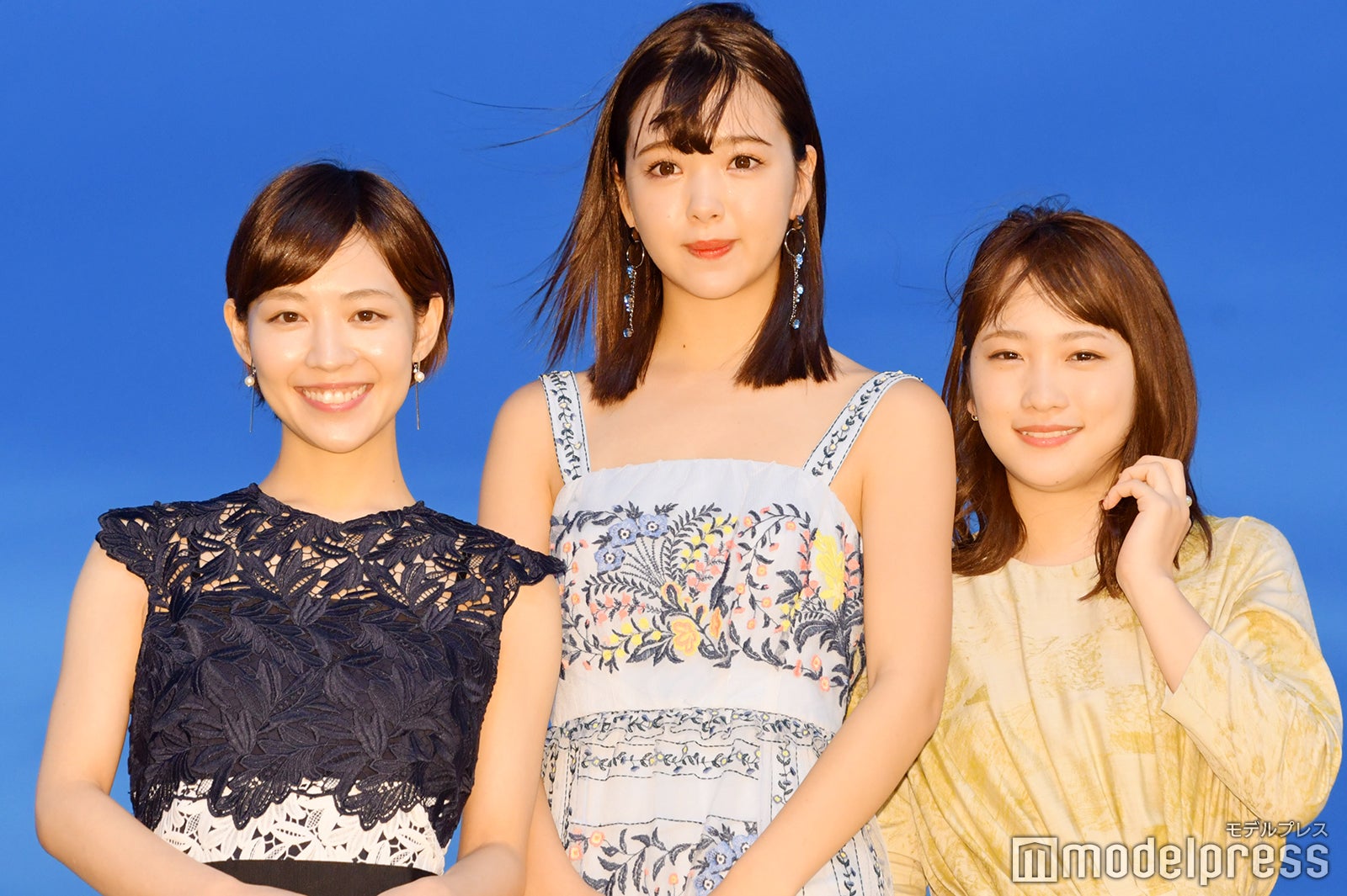 吉谷彩子、藤田ニコル、川栄李奈（C）モデルプレス