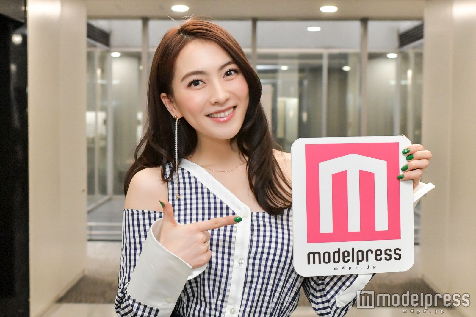 JY（C）モデルプレス