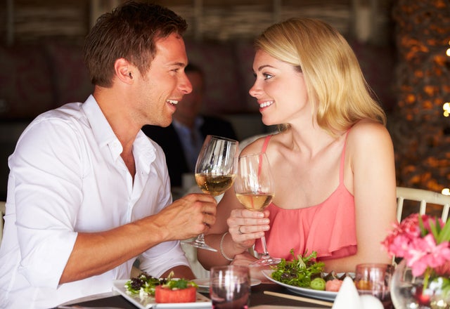 言わなくても気づいて欲しい 男性が本命に送る 脈ありサイン モデルプレス