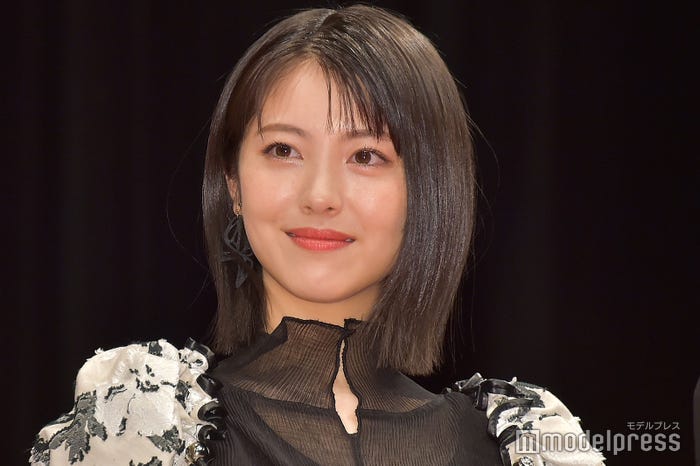 浜辺美波(C)モデルプレス
