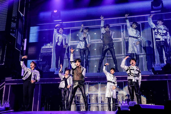 「SHINee WORLD 2017~FIVE~」ツアーファイナル(写真:HAJIME KAMIISAKA)