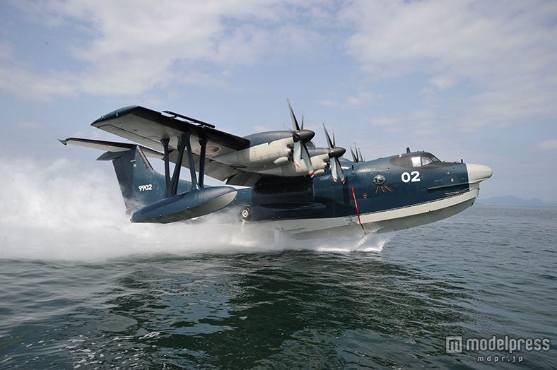 水陸両用飛行艇US-2