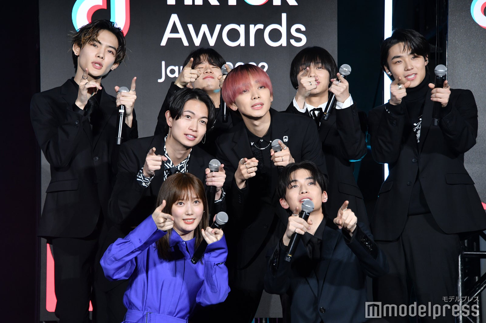 本田翼＆8LOOM「Melody」生ダンス披露で沸かす ＜TikTok Awards Japan 2022＞