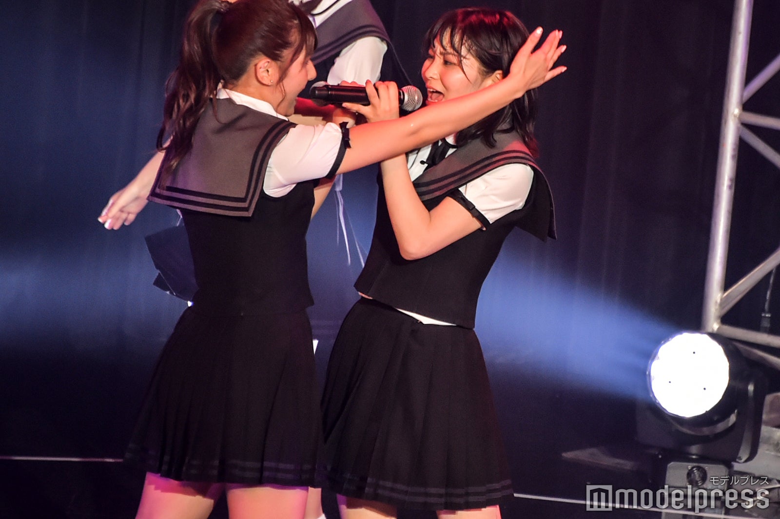 佐竹のん乃、大場花菜／＝LOVE （C）モデルプレス