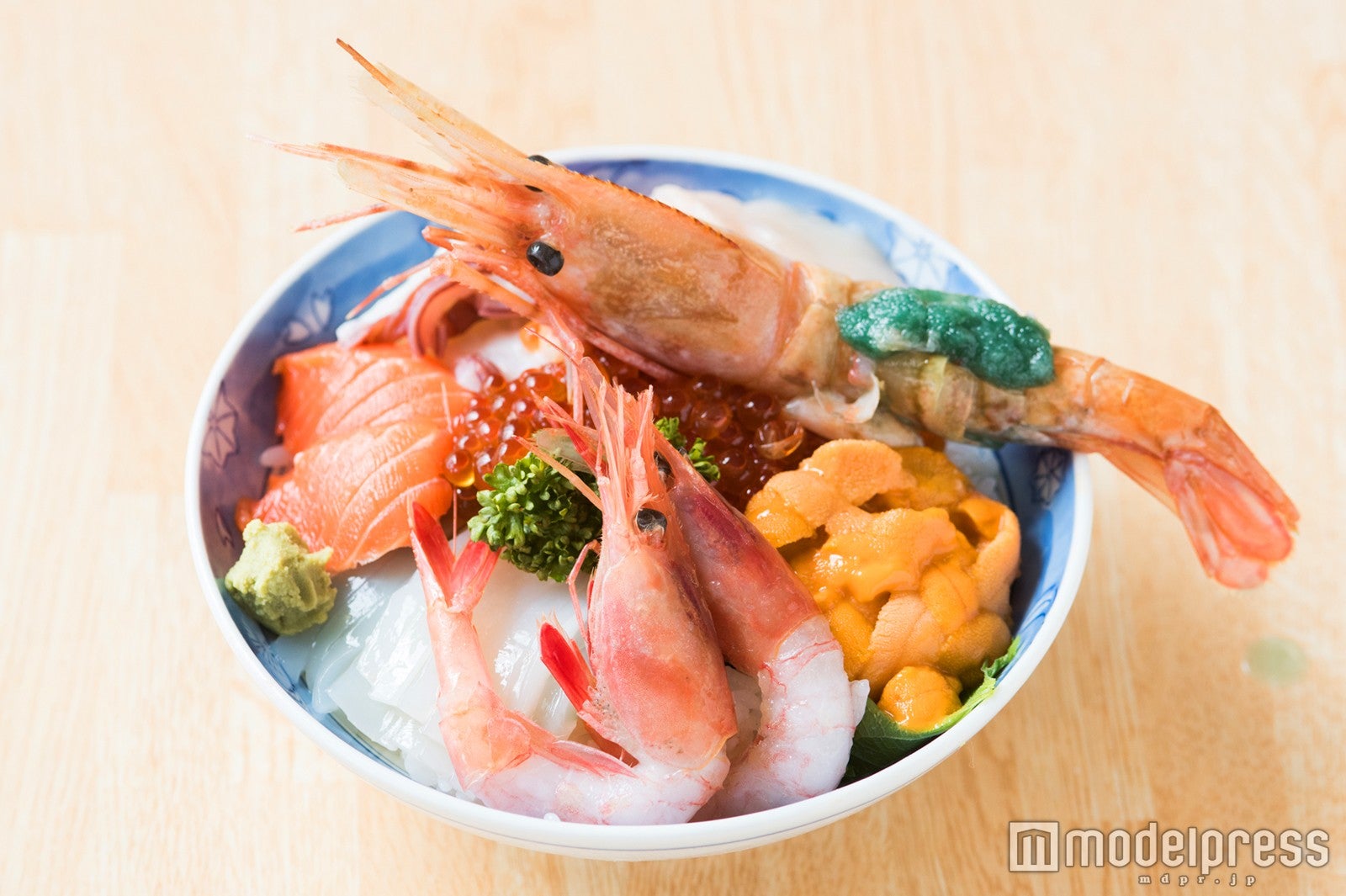 北海道ならではの新鮮な海鮮丼