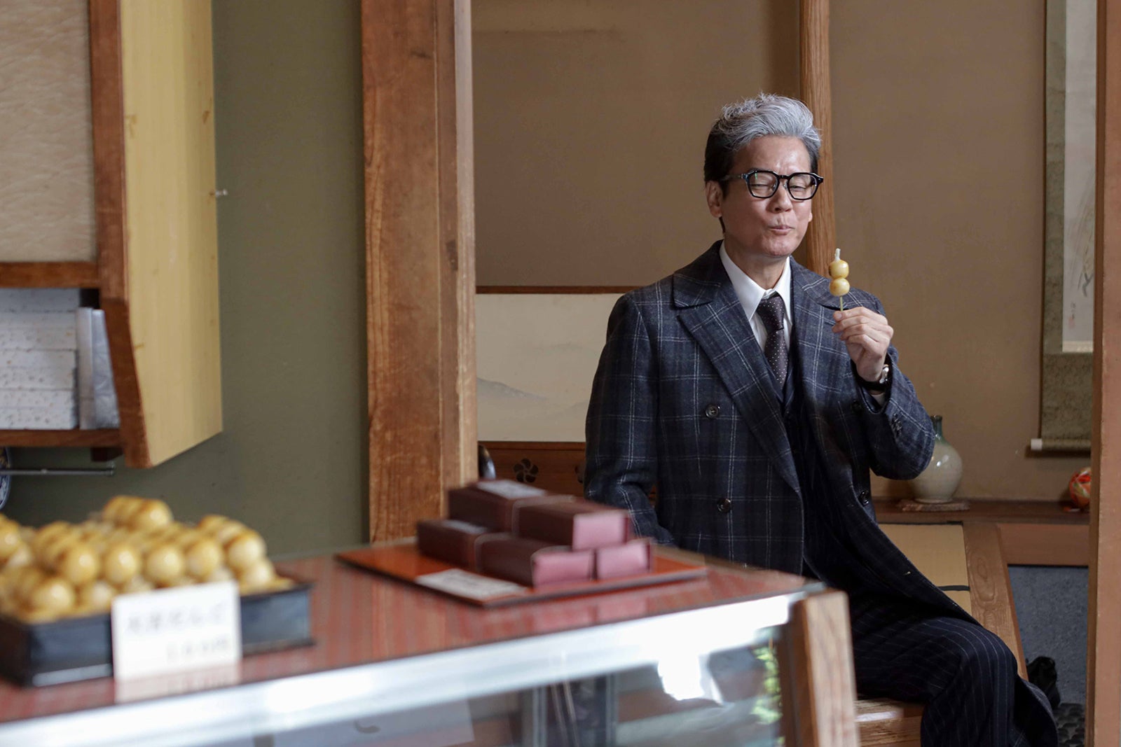 唐沢寿明「プライベートバンカー」第1話（C）テレビ朝日