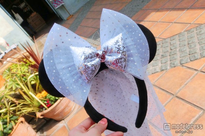 ロングベールのウェディングカチューシャ(ミ二ー)