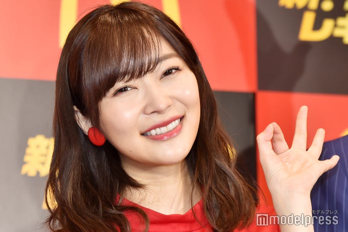指原莉乃 パーソナルカラー診断の結果は 黄味肌ブルベ が話題に モデルプレス 指原莉乃 パーソナルカラー診断の結果は 黄味肌ブルベ が話題に モデルプレス