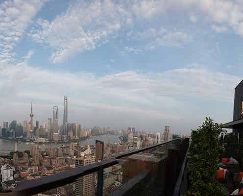 360度の眺望テラスが壮観!「ブルガリ ホテル 上海」開業、中国初のチョコラートショップも併設