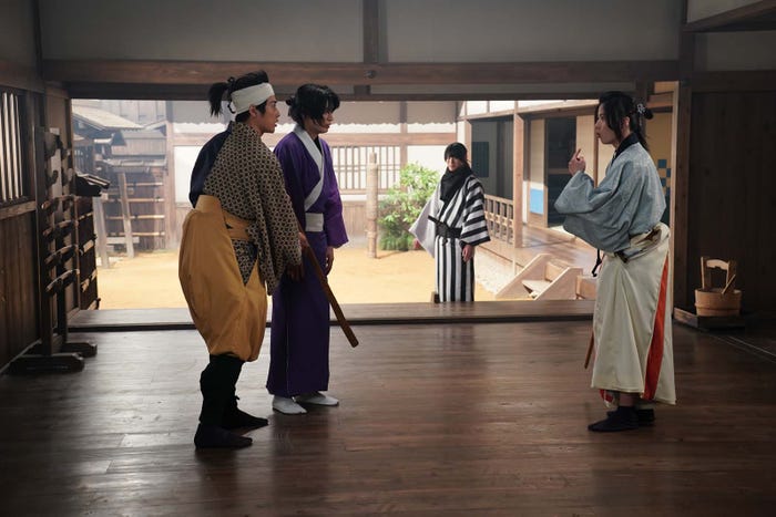 (左から)羽谷勝太、杢代和人、前田拳太郎、奥智哉「君とゆきて咲く~新選組青春録~」第3話より(C)テレビ朝日