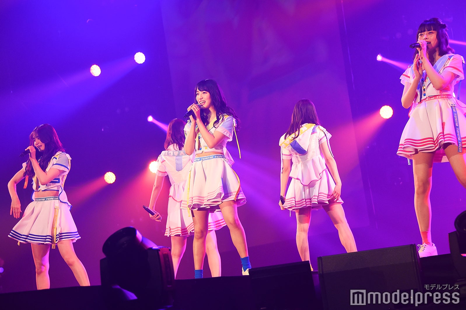 AKB48 Team8（C）モデルプレス