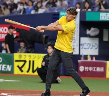 糸井嘉男氏がオリックスのセレモニアルピッチに登場