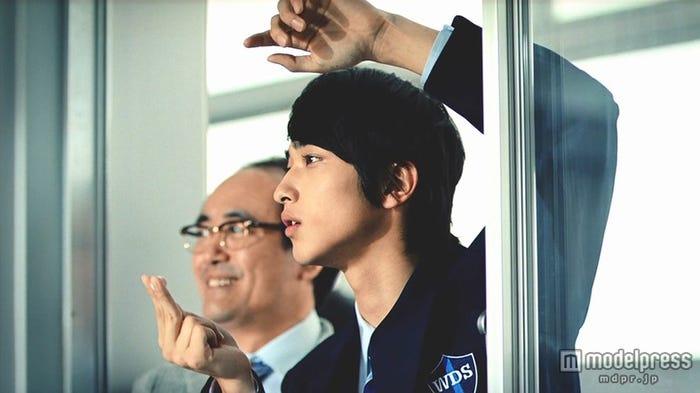 横浜流星/「メントス」新CMより(画像提供:所属事務所)