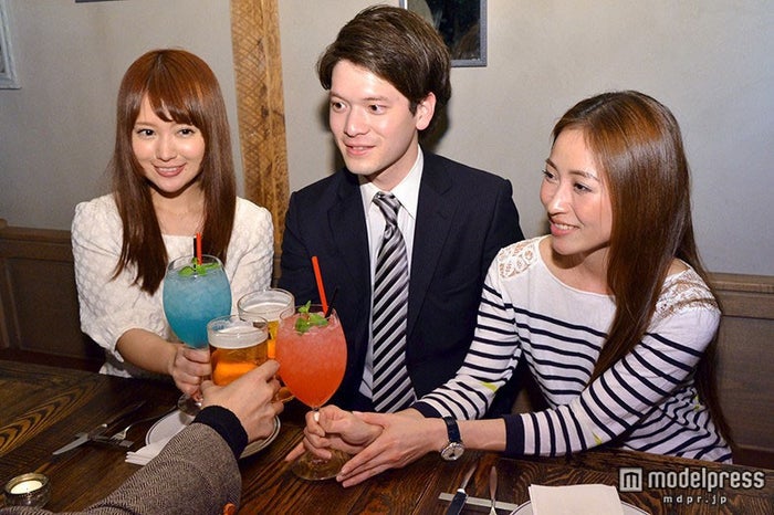 オトナ街コン の新常識 スーツイケメンたちと出会えるお洒落スポットが話題 女子旅プレス オトナ街コン の新常識 スーツイケメンたちと出会えるお洒落スポットが話題 女子旅プレス