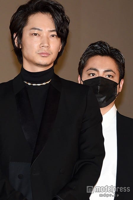 綾野剛、山田孝之