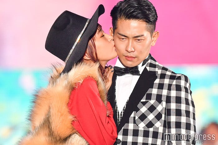 近藤千尋・太田博久 (C)モデルプレス