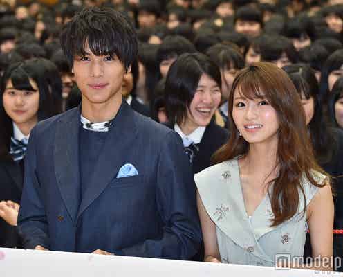 中川大志&岡崎紗絵のサプライズに1200人興奮 “頭ポンポン”は「想像していたのと違う」