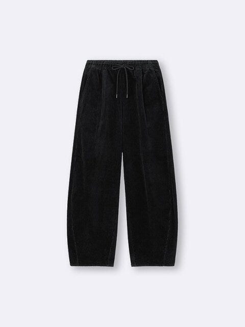 GUのコーデュロイバレルレッグイージーパンツ