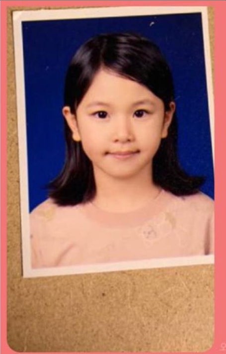 TWICEチェヨン、小1の頃の写真公開で「すでに完成してる」「抜群の美少女」の声