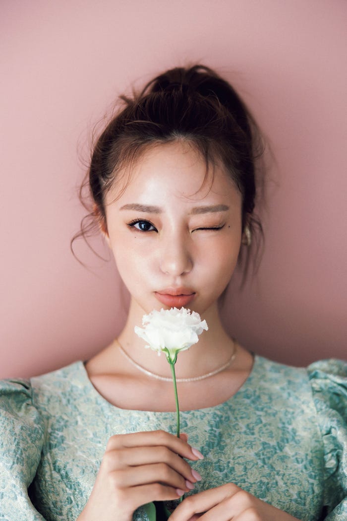 中町綾(画像提供:小学館)