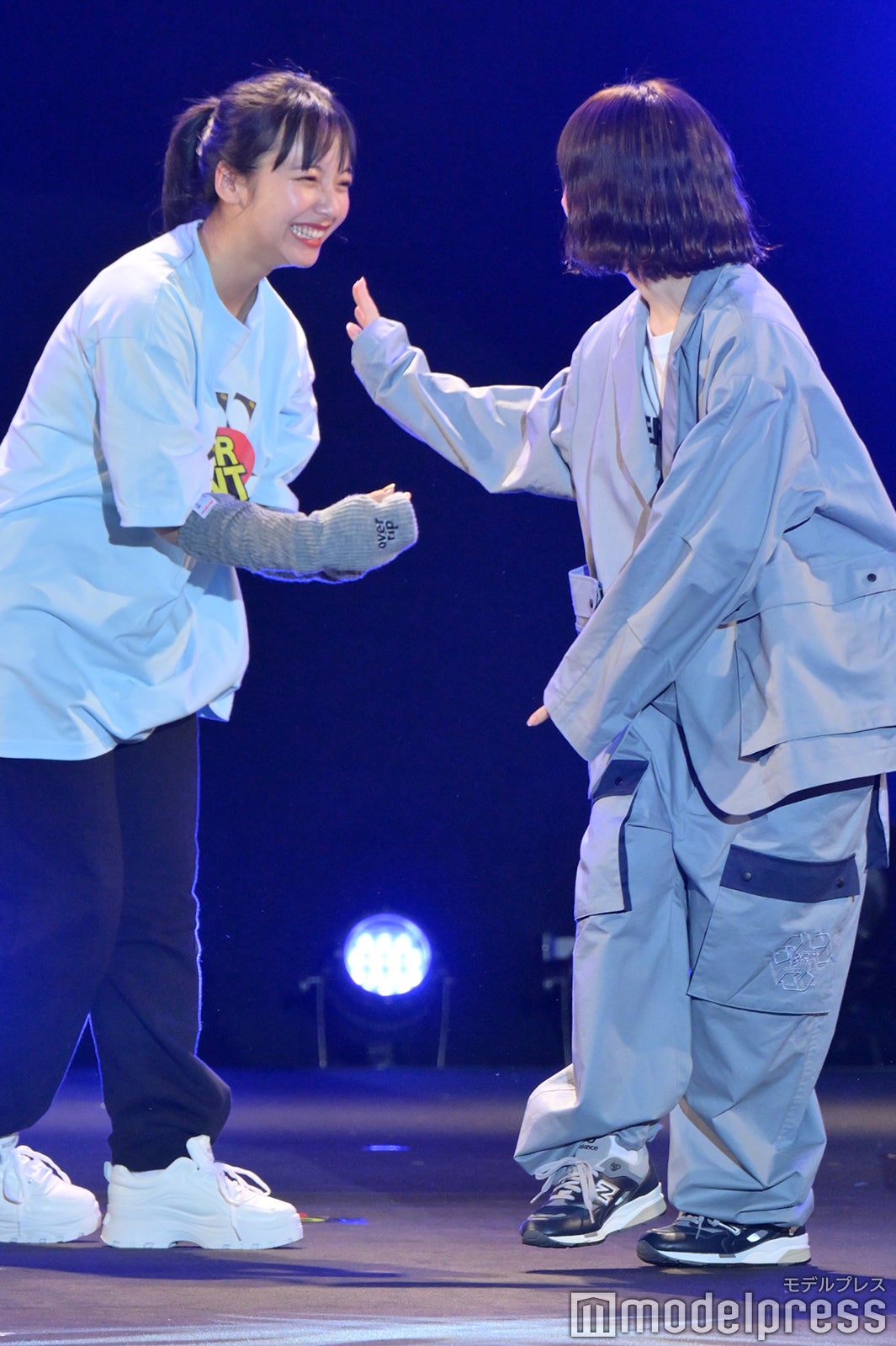 山之内すず、なえなの （C）モデルプレス