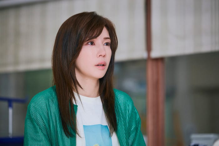 仲里依紗「19番目のカルテ」第1話(C)TBSスパークル/TBS