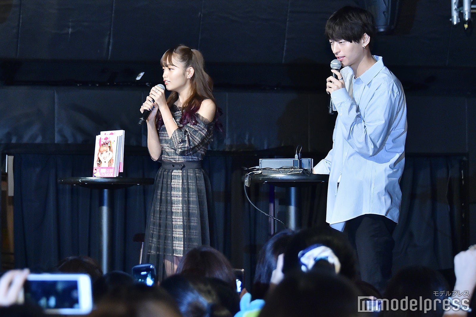 トークショー「～ねおWORLDへようこそ～」の様子 （C）モデルプレス