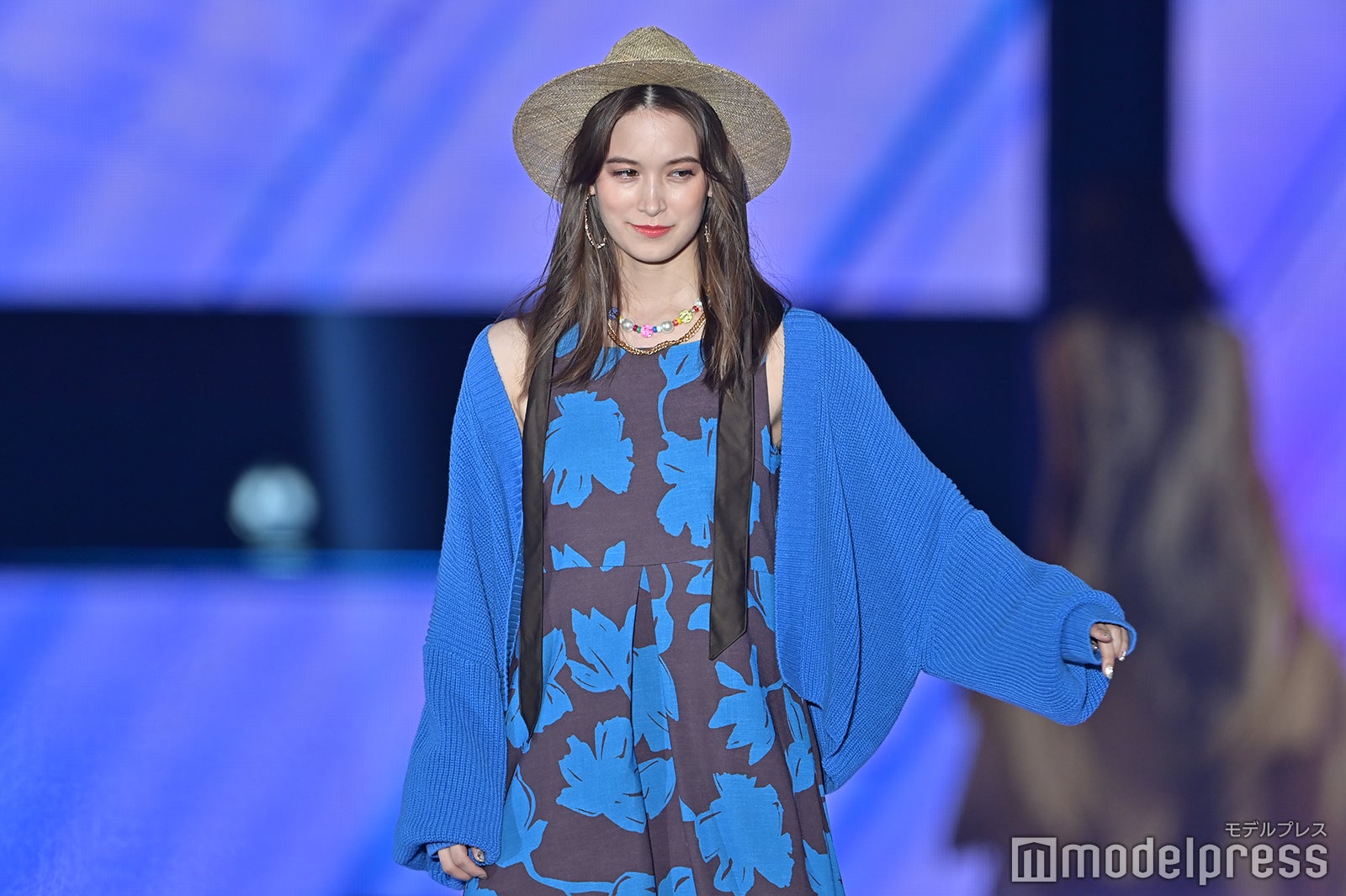 （C）モデルプレス