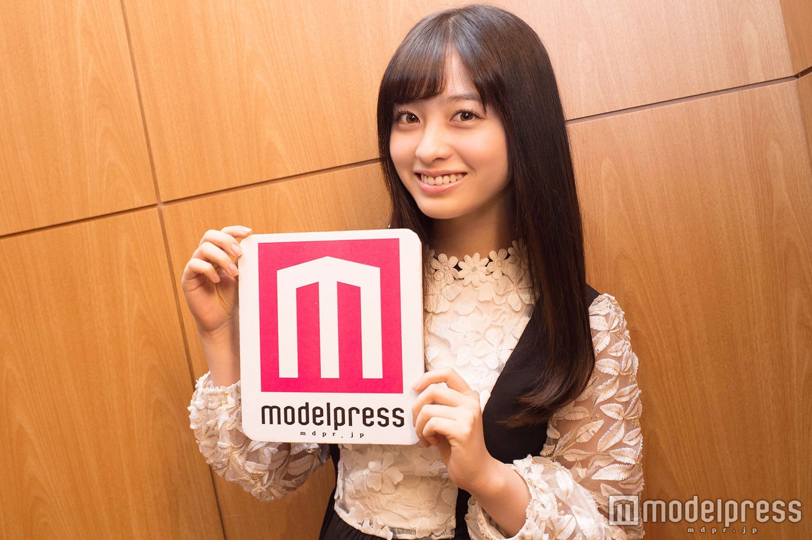 橋本環奈（C）モデルプレス