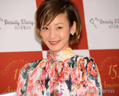 西山茉希、娘2人の“顔出し”親子ショット公開「ママそっくり」「美人すぎる」の声