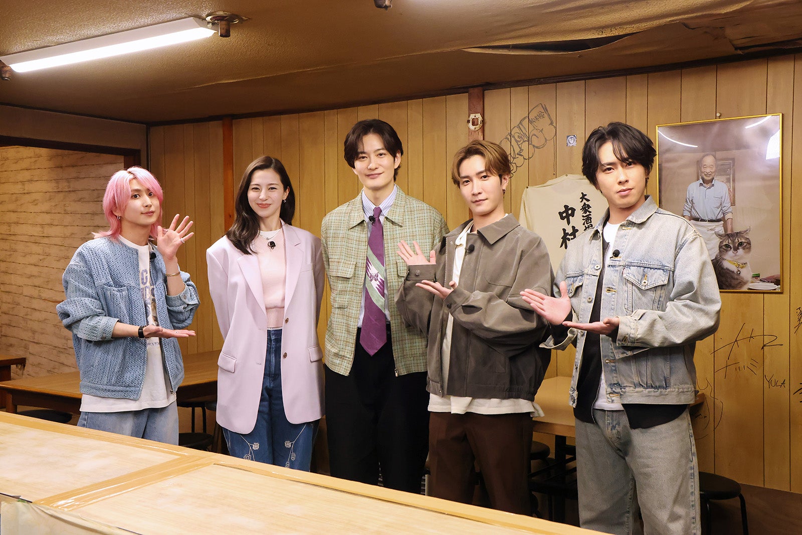 Snow Man佐久間大介・渡辺翔太・宮舘涼太「江戸川会」メンバーの実の祖母がサプライズ登場 “渡辺＆宮舘と同じ高校”岡田将生との地元話も